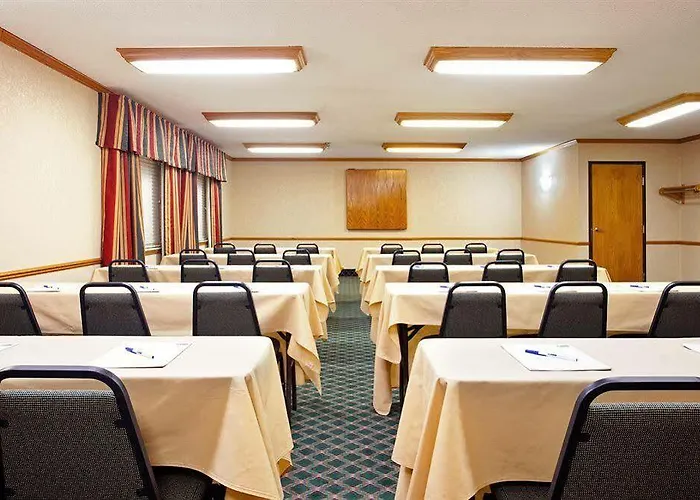 Comfort Starved Rock Area Inn 4*
